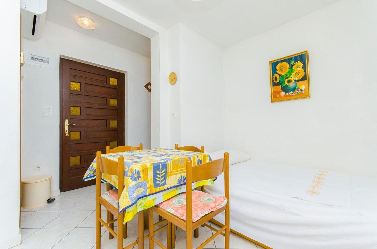 Apartments By The Sea Pisak, Omis - 2802 Ngoại thất bức ảnh