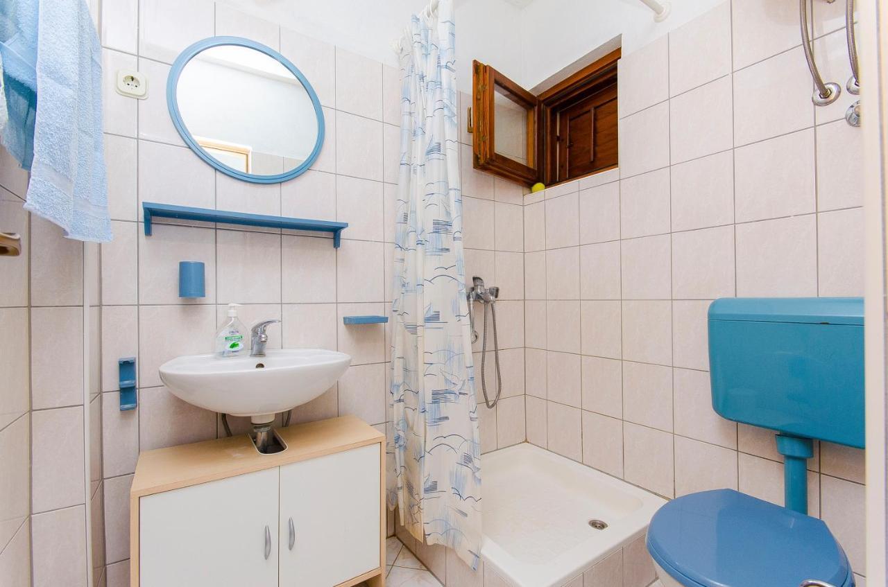 Apartments By The Sea Pisak, Omis - 2802 Ngoại thất bức ảnh