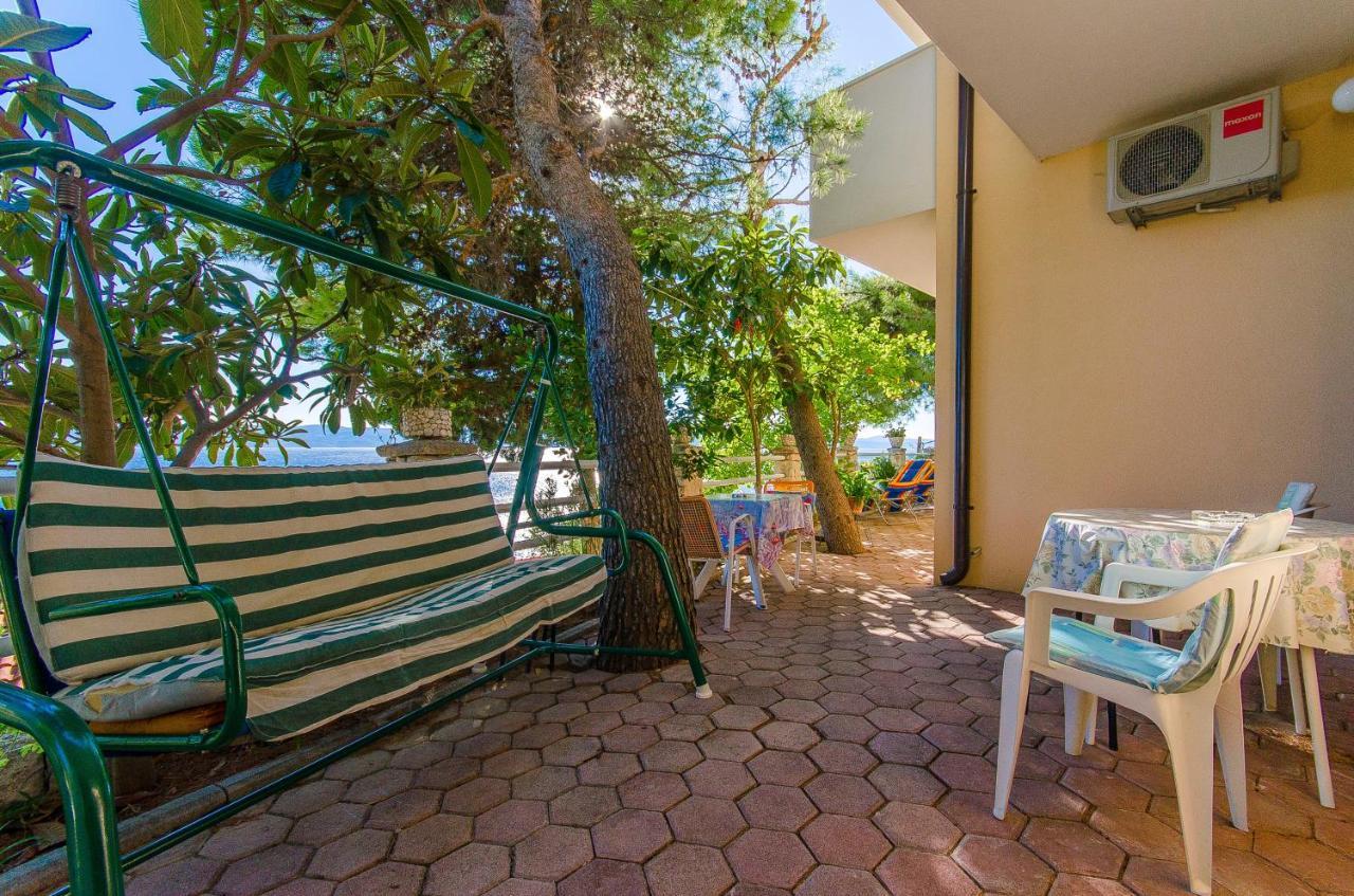 Apartments By The Sea Pisak, Omis - 2802 Ngoại thất bức ảnh